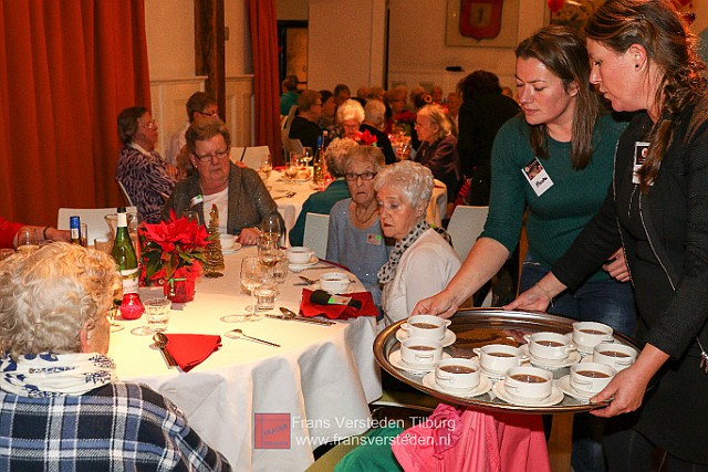 20151220 eetmetjehart kerstdiner2015 frans versteden fotografie tilburginbeeld FRVE9758.jpg
